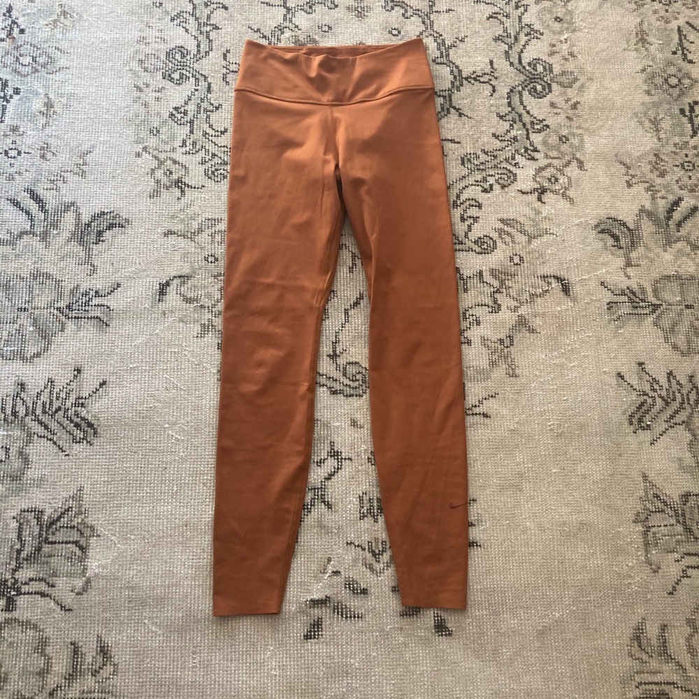 Nike leggings dri fit size S
